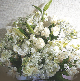 white bouquet